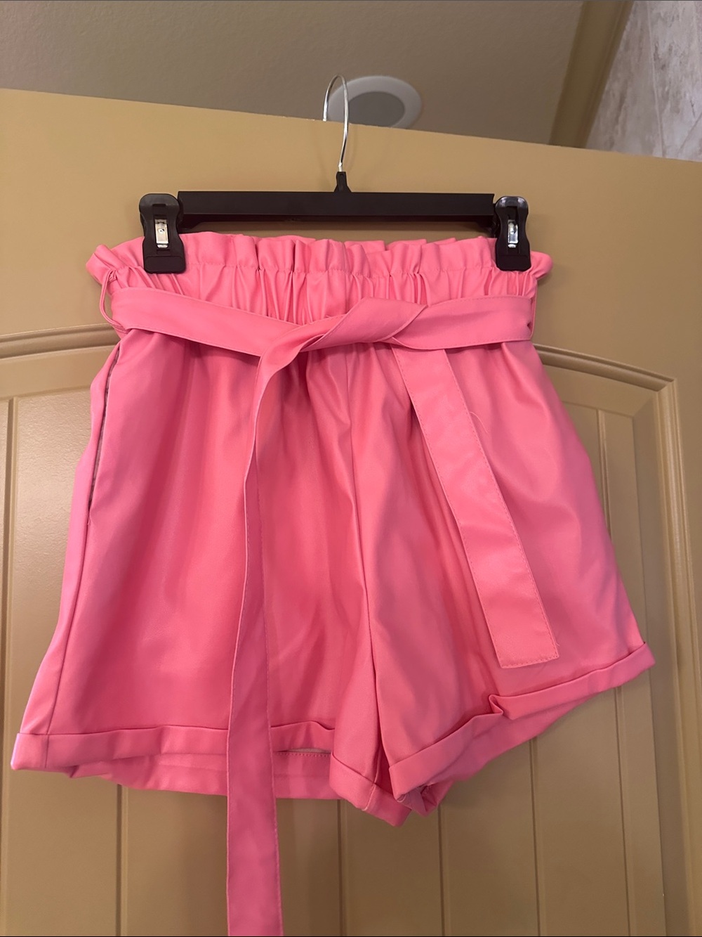 High-Waist Paperbag Leather Tie-Waist Women's Shorts - Pink